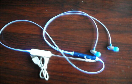 البلاستيك وامض LED سلك سماعة كهربائيا المنتجات معبأة بواسطة كيس OPP